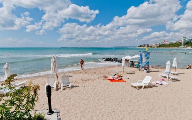 VM Apartments Robinson Beach