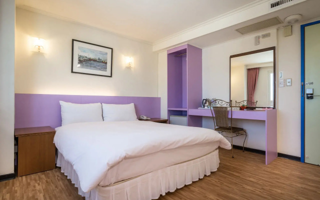 Apple Hotel