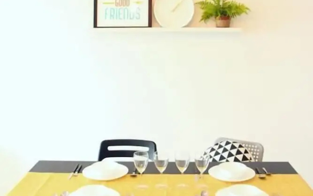 The Raffles Suites by Stayshare Homes