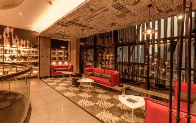 ibis Zhengzhou Longhai Road