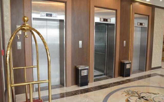 Rawabi Emirates Hotel