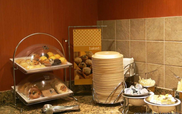 Hampton Inn Raynham-Taunton