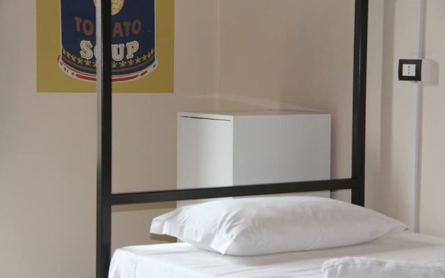 Urban Pop Hostel & BnB