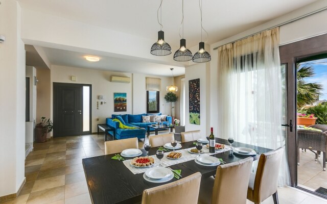 Villa Selena - Lux 4BD Residence