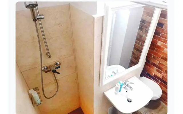 Piata Victoriei Kiseleff Studio Apartment