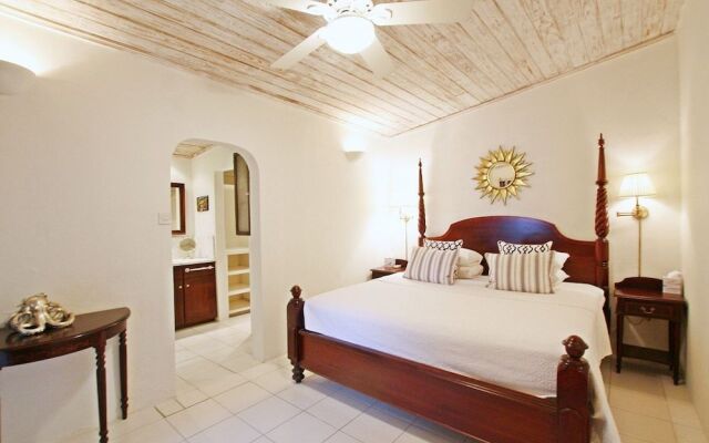 Poolside Paradise Near Beach - Pavilion Villa by Bluescape
