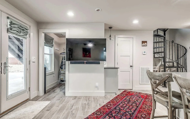 Cozy 1-bedroom Retreat in Tulsa