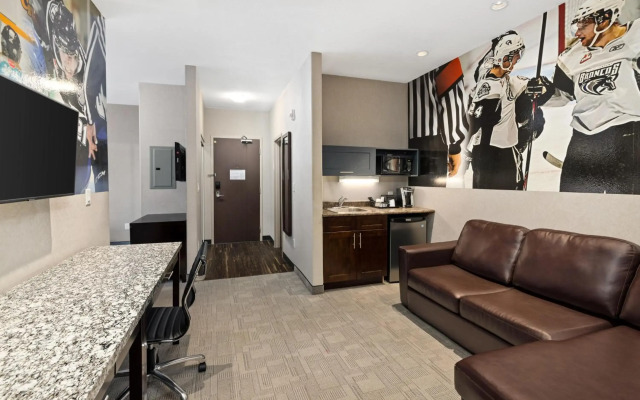 Home Inn & Suites Swift Current