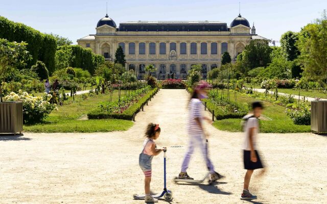 Mercure Paris Montparnasse Raspail