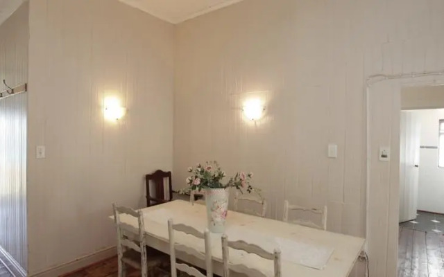 Holiday home Simons Town Lodge