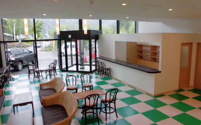 FBC Fuji Backpackers Capsule inn