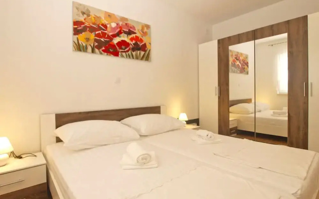 Apartment 1670