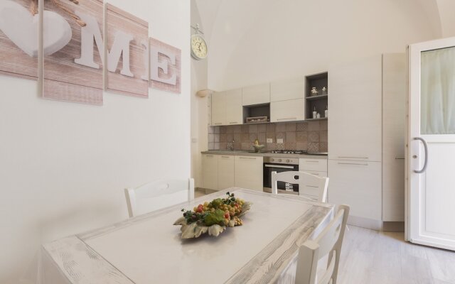 2312 La Maison Chic by Barbarhouse
