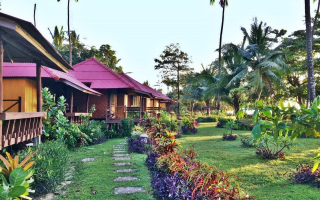 Libong Relax Beach Resort