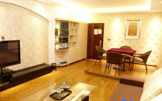 Longquan Hotel (Wenshan Qihua Plaza Minzu Village Branch)