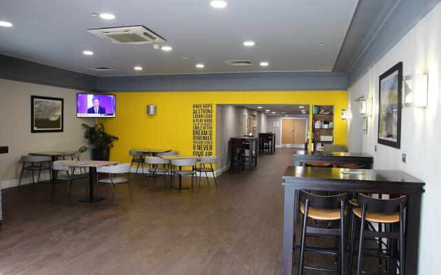 Holiday Inn Kenilworth - Warwick by IHG