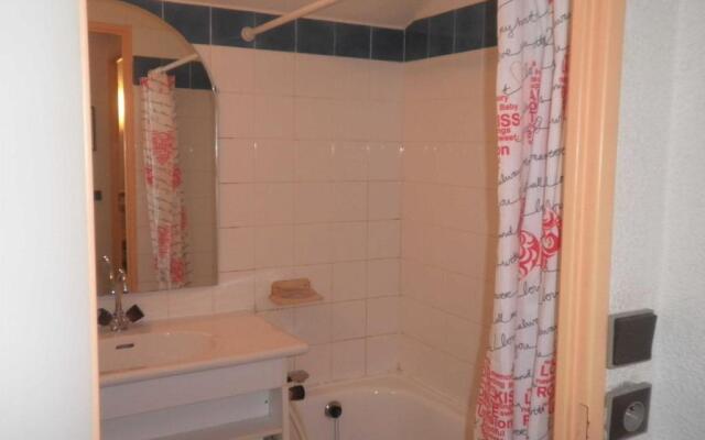 Appartement Valfréjus, 1 pièce, 4 personnes - FR-1-561-63