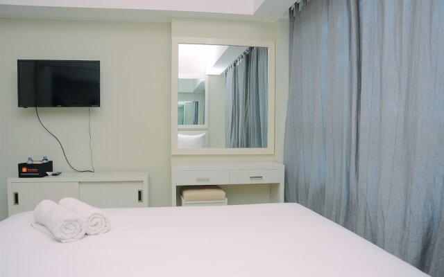 Studio Apartment with Garden View at The Springlake View Summarecon