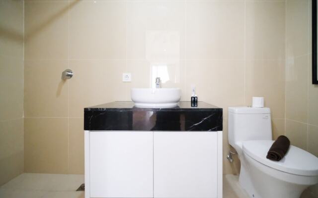 Simple And Clean 2Br At Grand Sungkono Lagoon Apartment