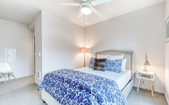 Q21 Vacation Rentals