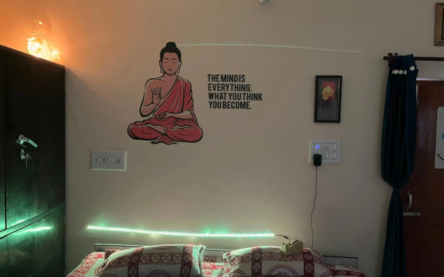 Cheerful 2 BHK Home With Free Parking & Nature View