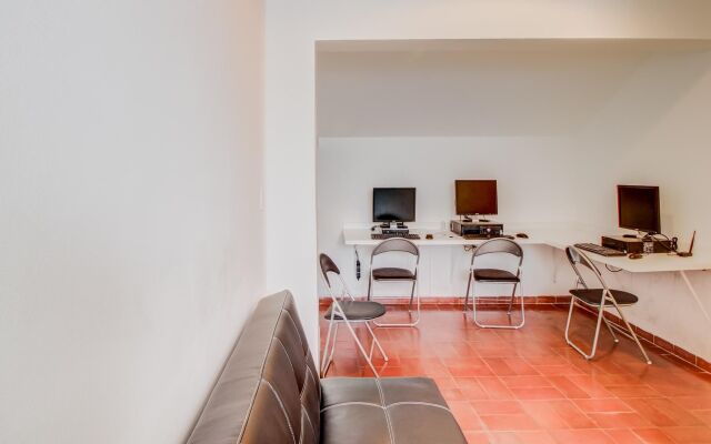 Oceana Suites Vanguardia Suite 801