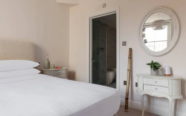 Oakley Street VII by Onefinestay