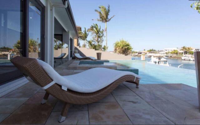 Bella Vista of Raby Bay Bed & Breakfast