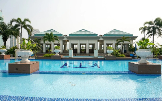 Homey 2br at Pavilion Apartment