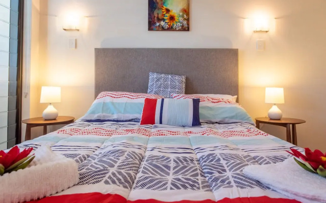 Marina Dreams - Airlie Beach