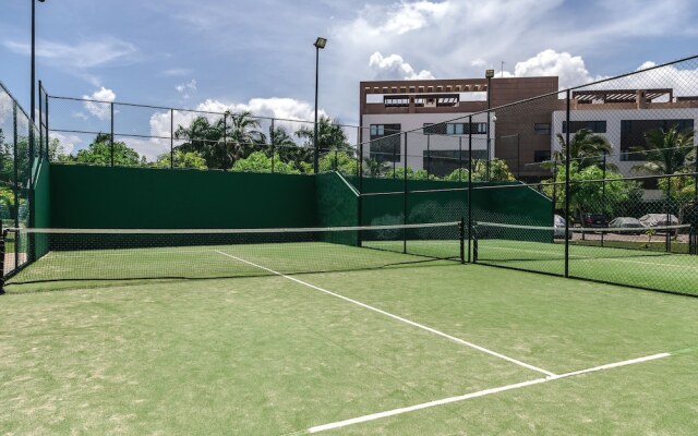 Lorena Ochoa E200 by iMexico