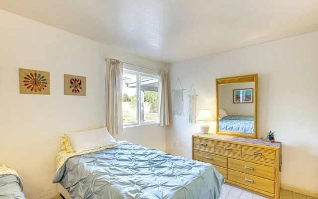 Southwest Getaway w/ Fenced Yard in Chandler!