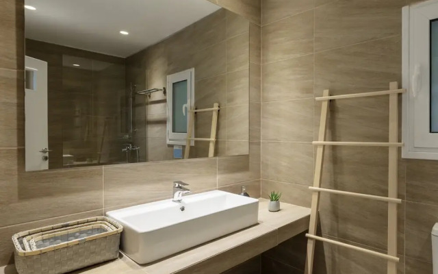 Radiant homm Vouliagmeni Apartment 4ppl