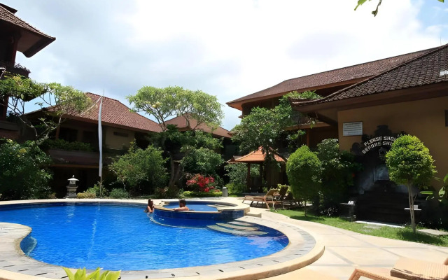 Suka Beach Inn