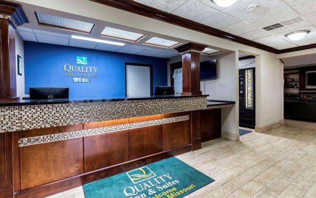 Quality Inn & Suites Columbia I-70