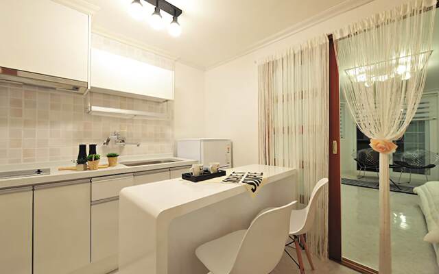 Sea Road Pension