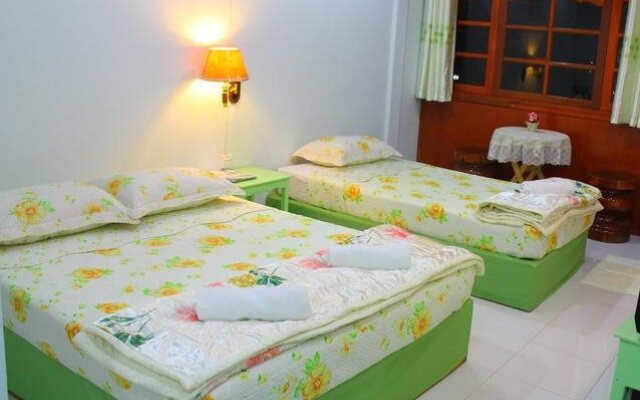 Chiangkhan Greenview Resort