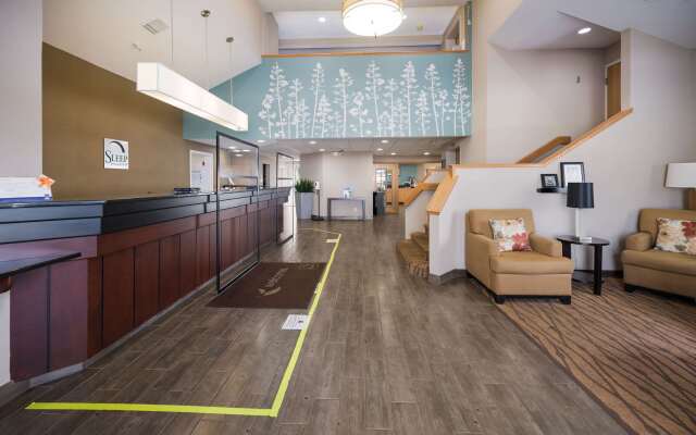 Sleep Inn & Suites Port Clinton