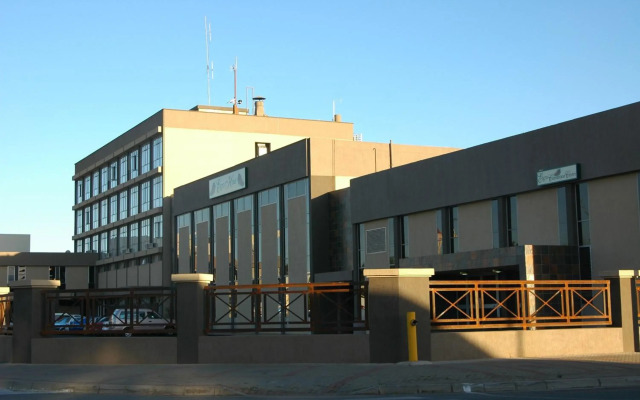 Elgro Hotel