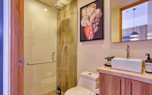 Cozy 1Br Apt - Pool - Gym - 2 Min to the Beach