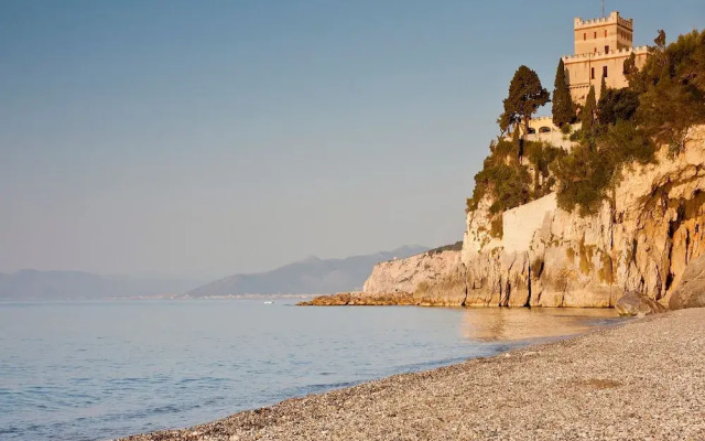 Charming Flat in Cogoleto 2