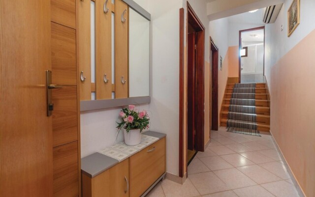 Stunning Home in Pula With Wifi and 7 Bedrooms