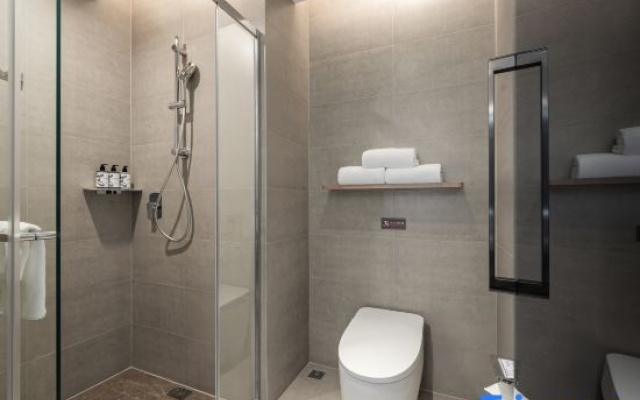 Home Selection Hotel (Urumqi Xintianrun Tianshan International Airport Branch) – Bathroom – Urumqi