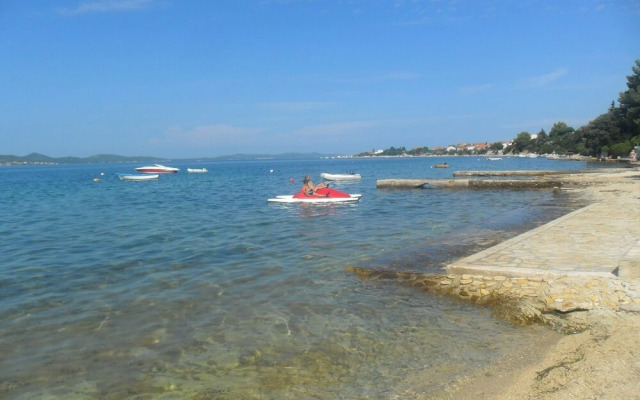 Mary - 30m From the sea - SA2
