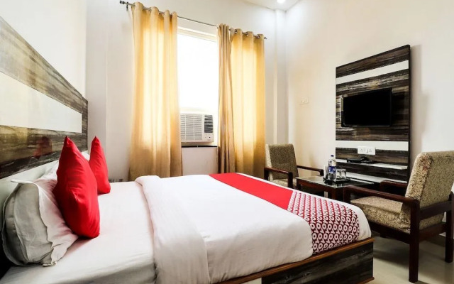 Hotel Bandhan by OYO Rooms