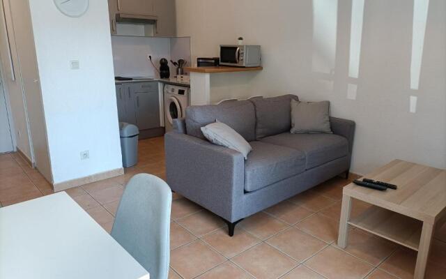 Appartement Résidence Privé avec PARKING WIFI CLIM PISCINE