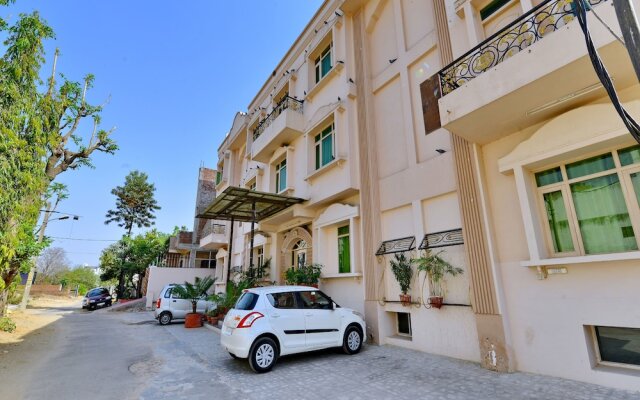 OYO 8051 Hotel Don Jon