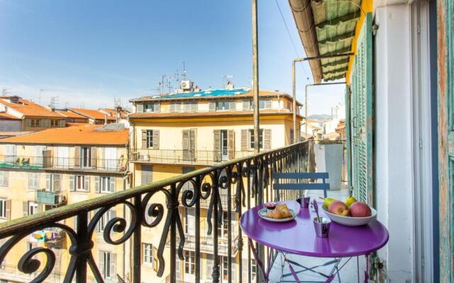 Ross 5- F2, Lumineux, Balcon, Loft, Clim, Vieux-Nice