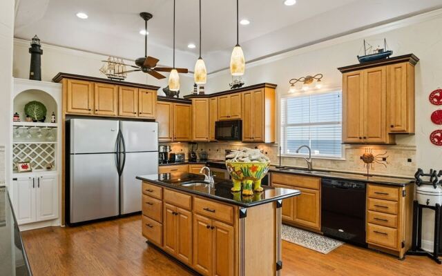 Little Pink - 2 Br Home