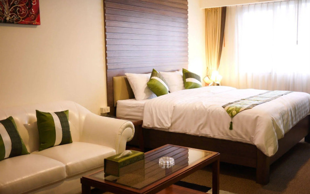 Triple 8 Inn Bangkok